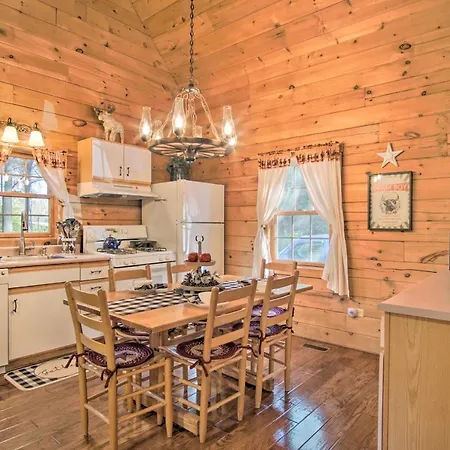 Rustic Rothbury Cabin With Resort Amenity Access! Exterior photo
