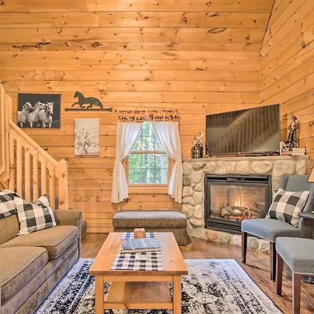 Rustic Rothbury Cabin With Resort Amenity Access! Exterior photo