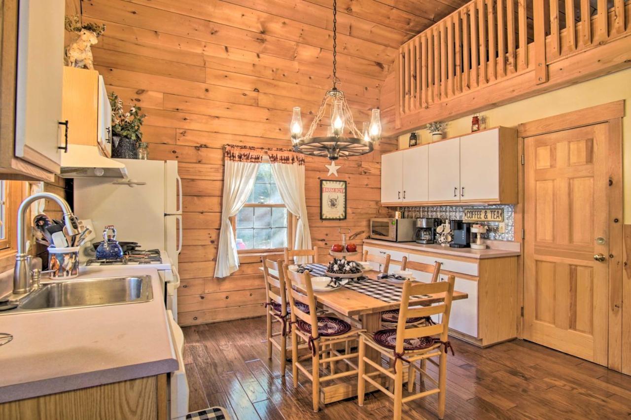 Rustic With Amenity Access! * Rothbury